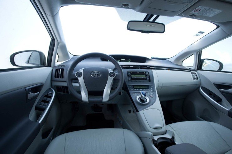 Toyota-Prius-Brasil-interior (2)