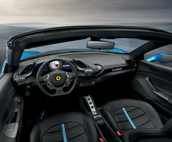 2015-Ferrari488Spider-07
