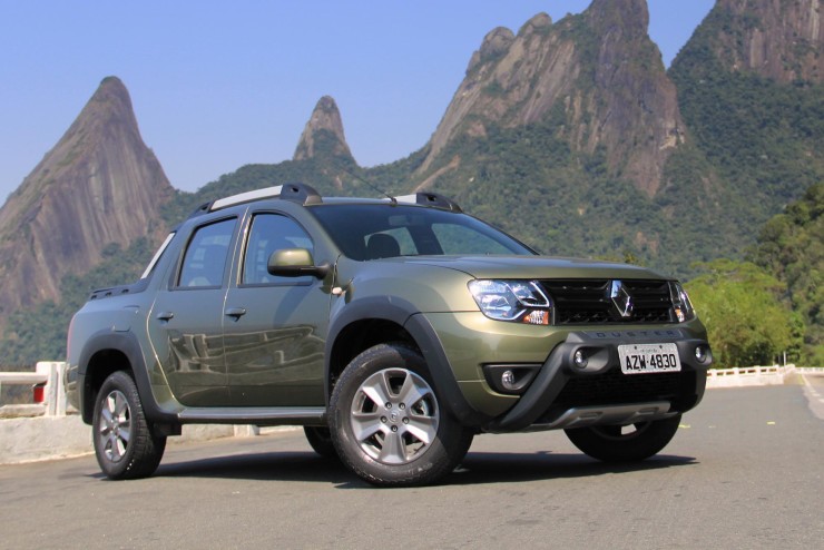 Renault Duster Oroch Dynamique 2.0 (4)