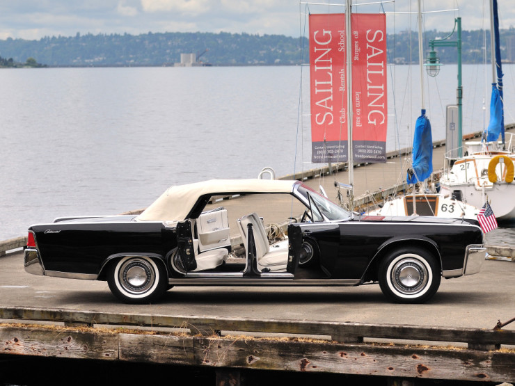 lincoln_continental_convertible_13