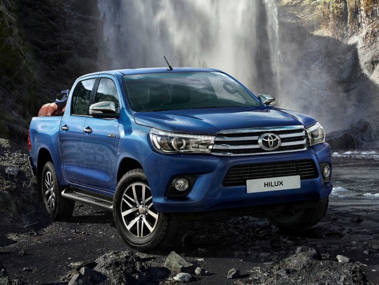 toyota_hilux_double_cab_10