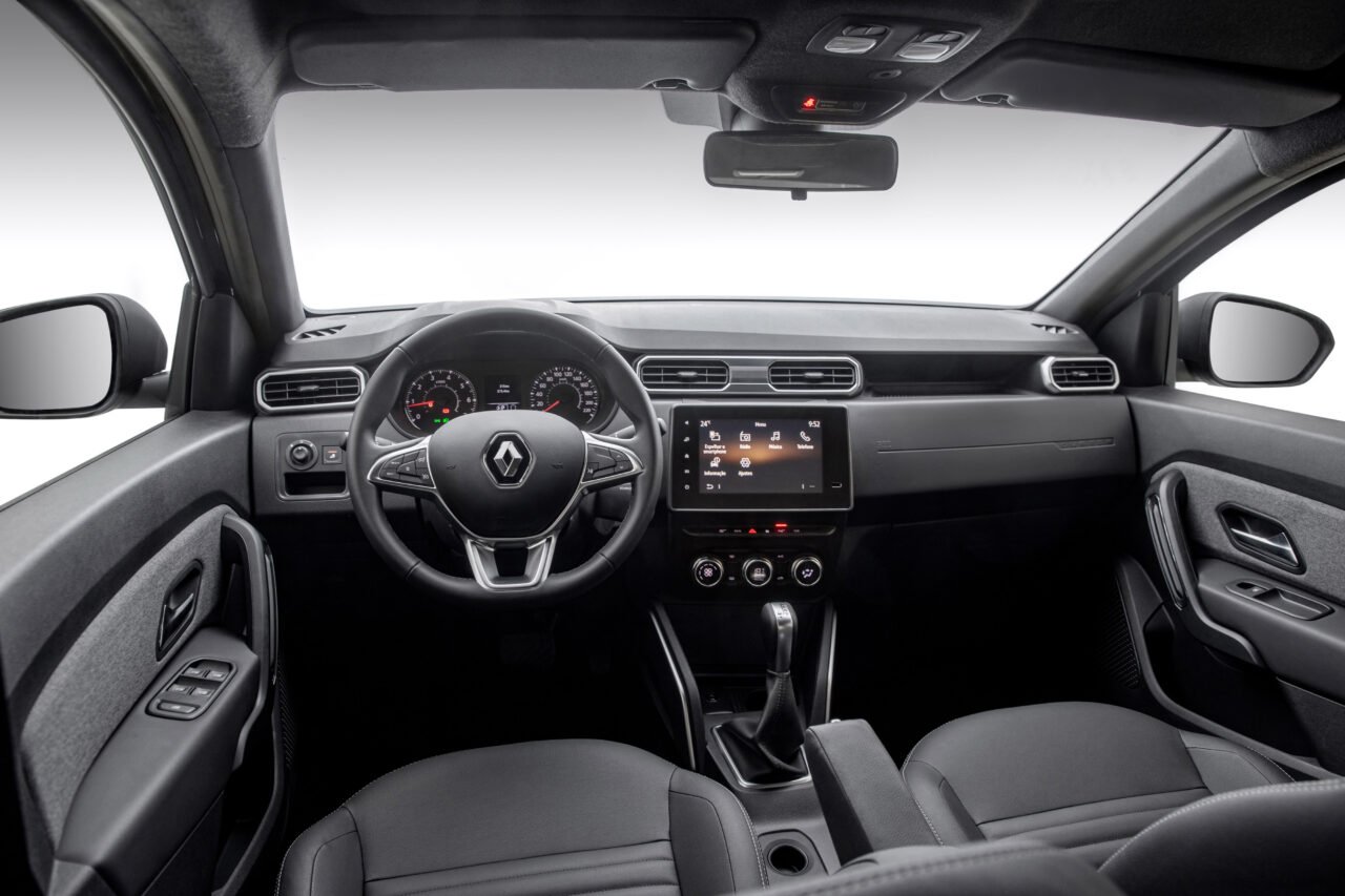 Renault Duster interior