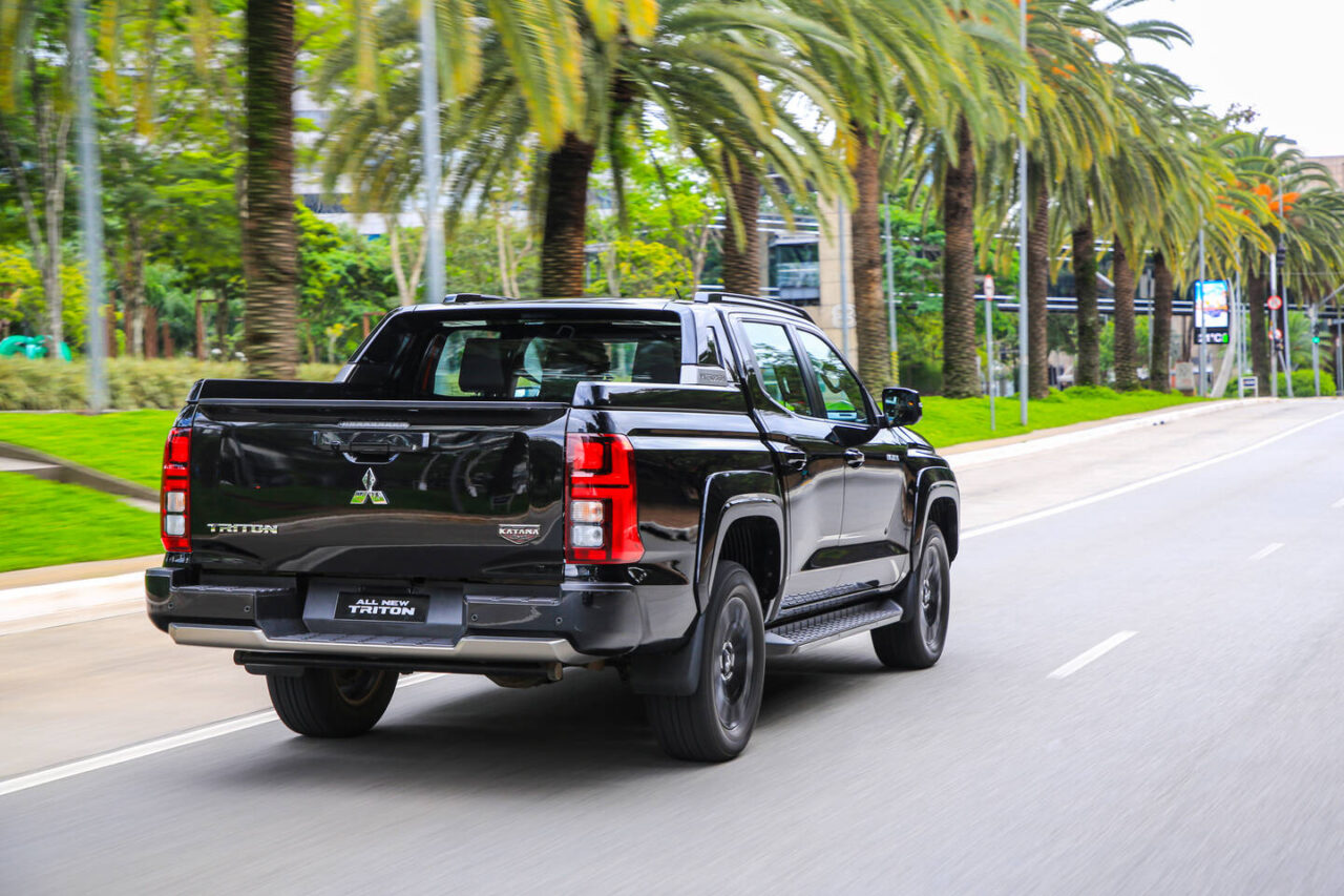 Mitsubishi Triton Katana